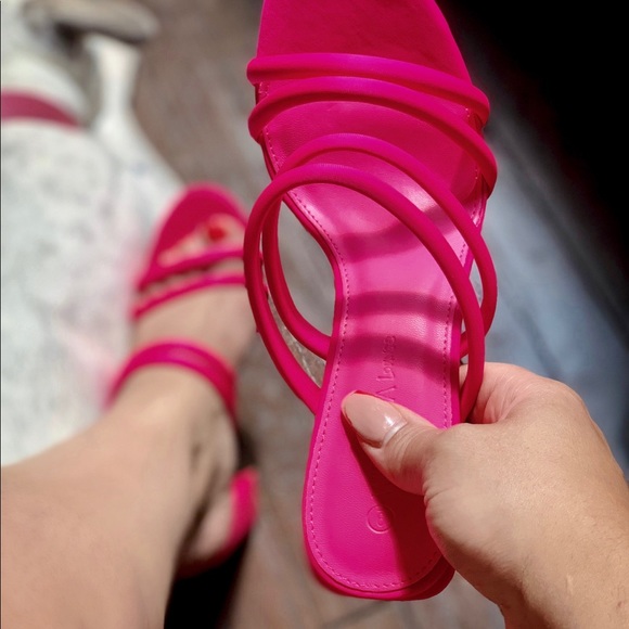 Shoes - New Neon Pink Chunky Heels
